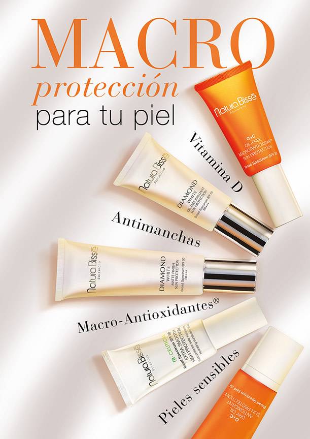 Diamond White Oil-Free Brilliant Sun Protection Broad Spectrum SPF50 PA